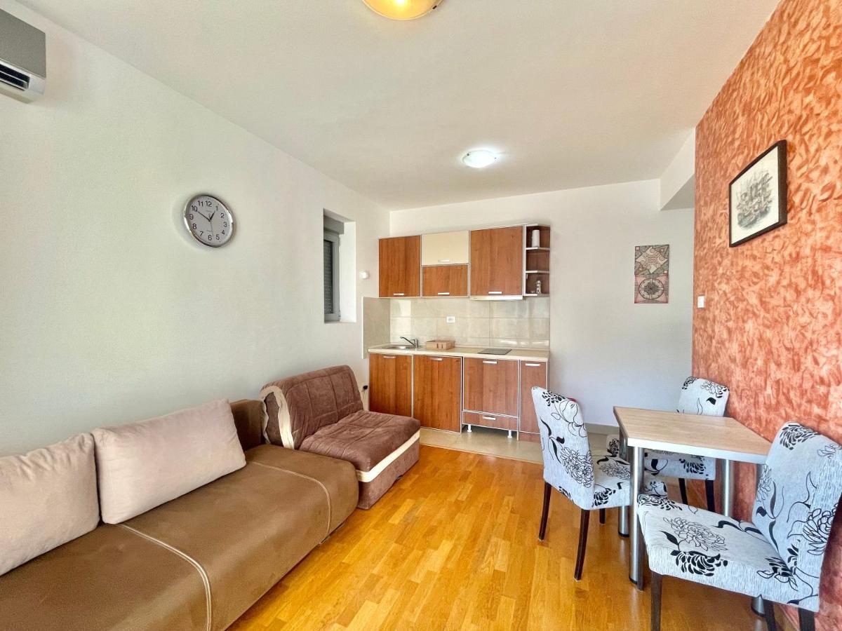 Comfort Apartments Aleksic 부드바 외부 사진